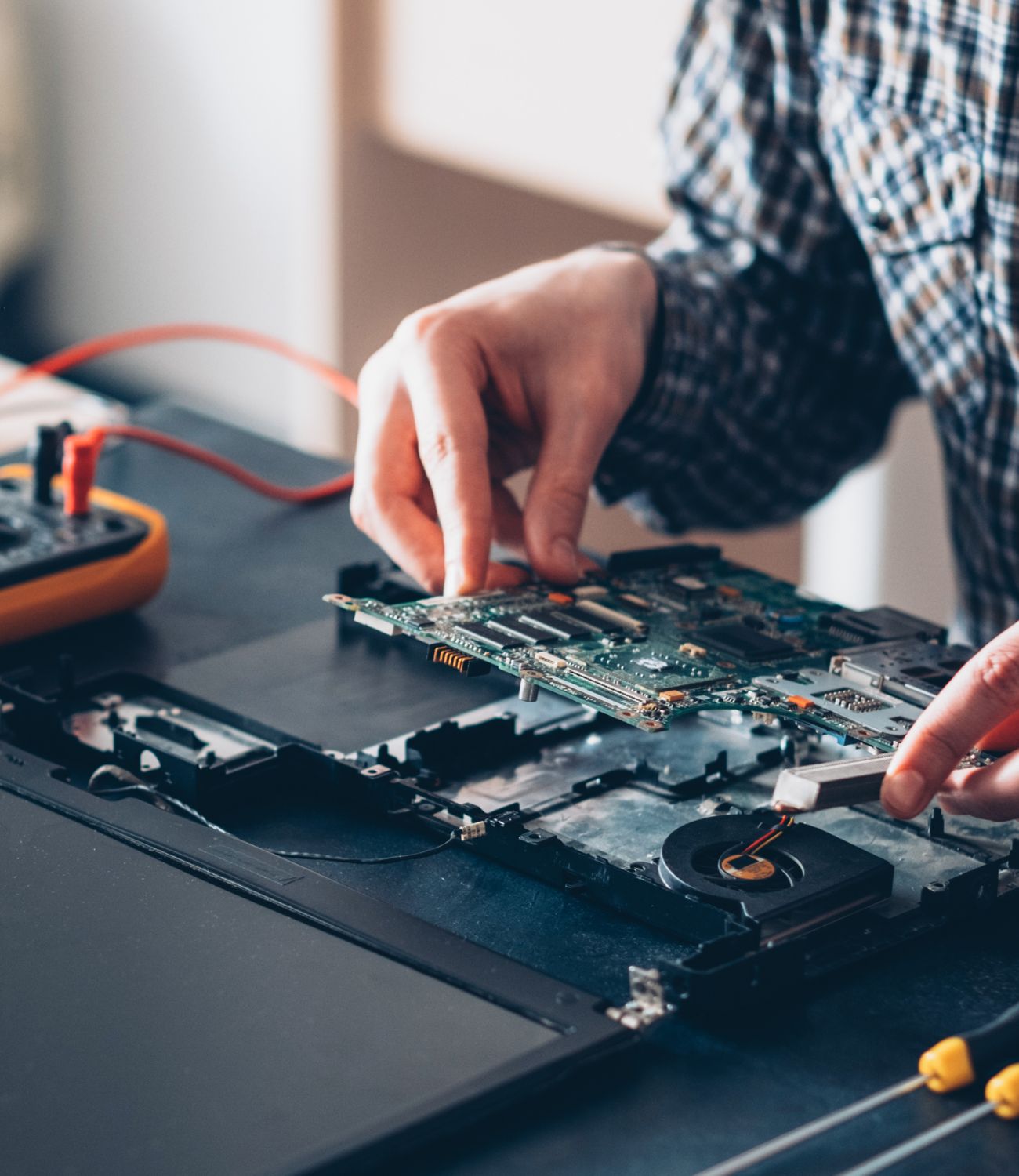 Sửa chữa laptop Hồ Chí Minh giá rẻ